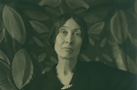 Archival author image of Lola Ridge.