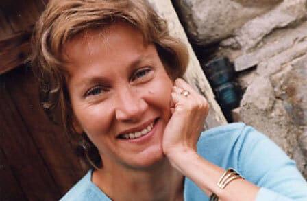 Headshot of poet Nance Van Winckel.