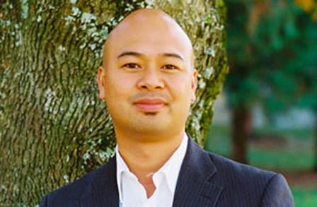 Image of Oliver de la Paz