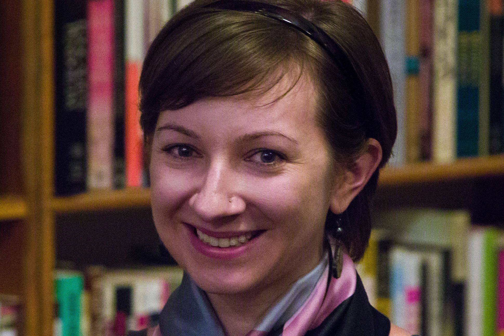 Poet Lucina Schell