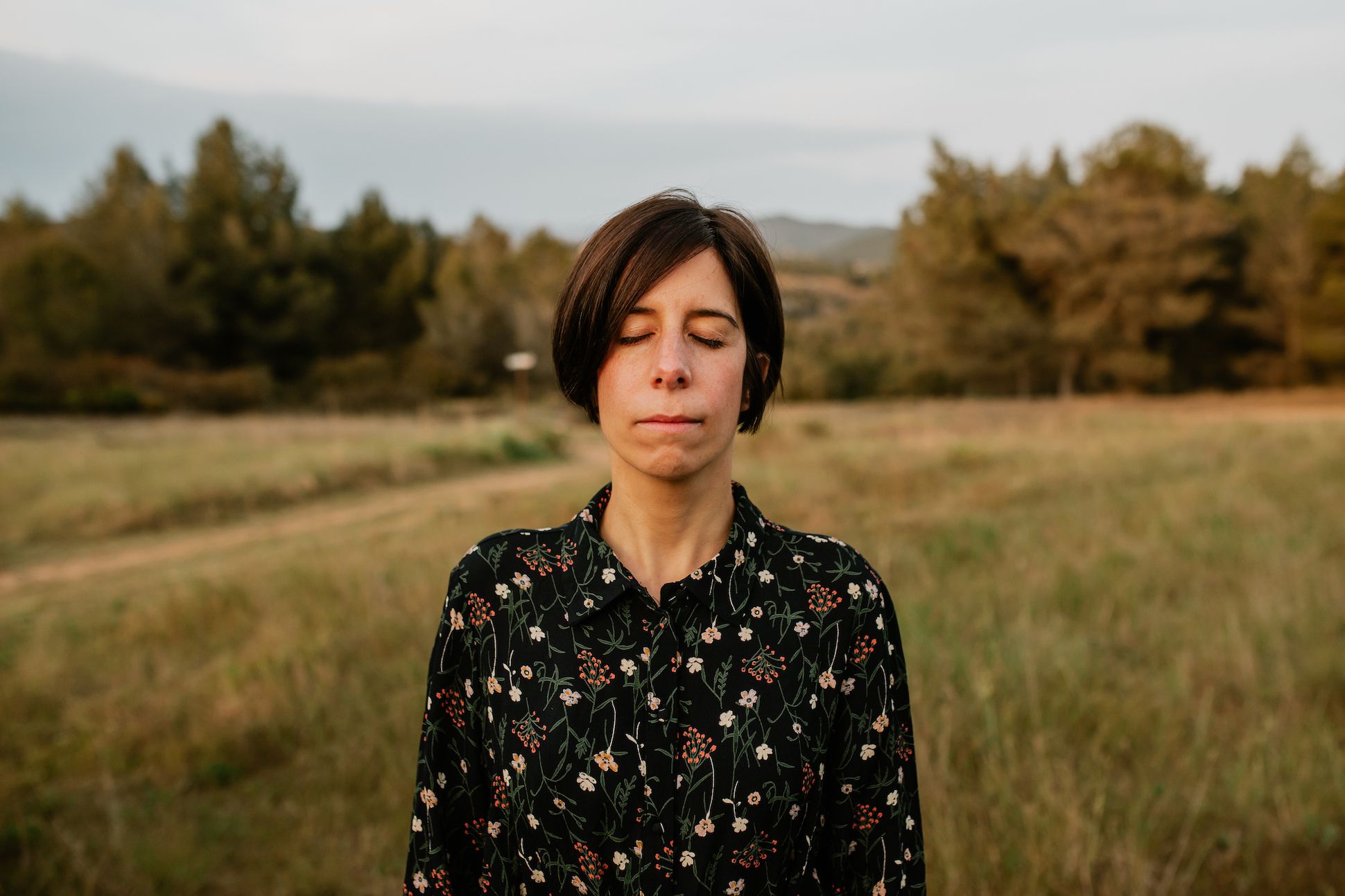 Headshot of poet Anna Gual