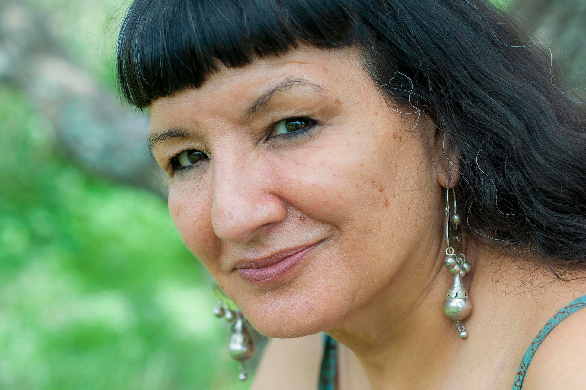 Headshot of poet Sandra Cisneros