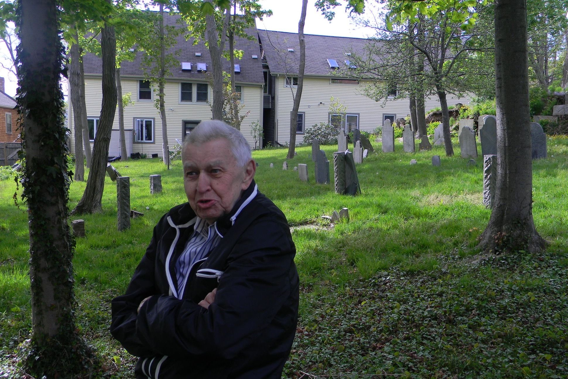 Photo of Gerrit Lansing in a cemetery