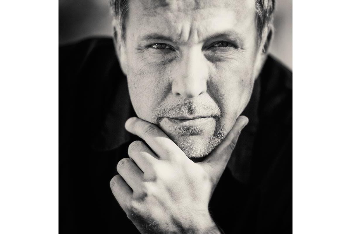 Headshot of Tomasz Różycki