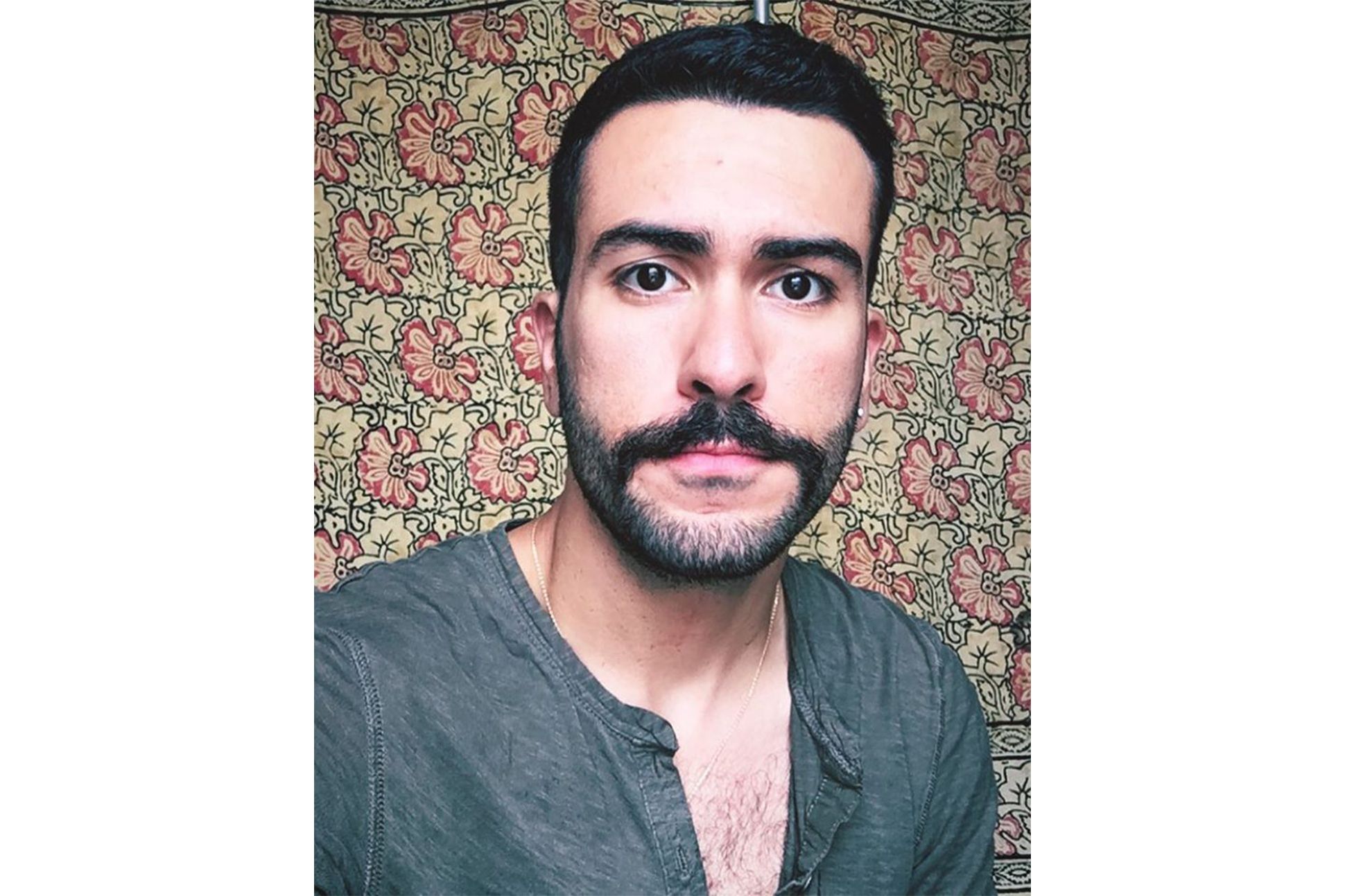 Photo of poet Francisco Marquez