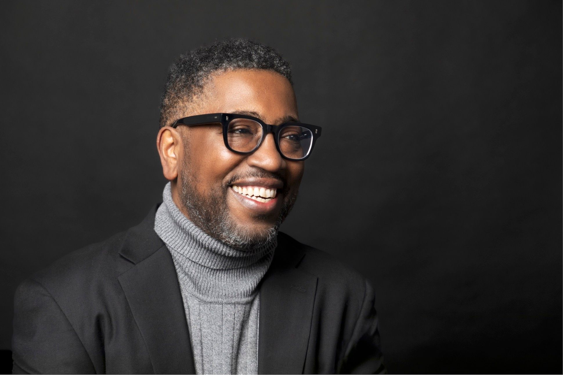 Headshot of poet Major Jackson