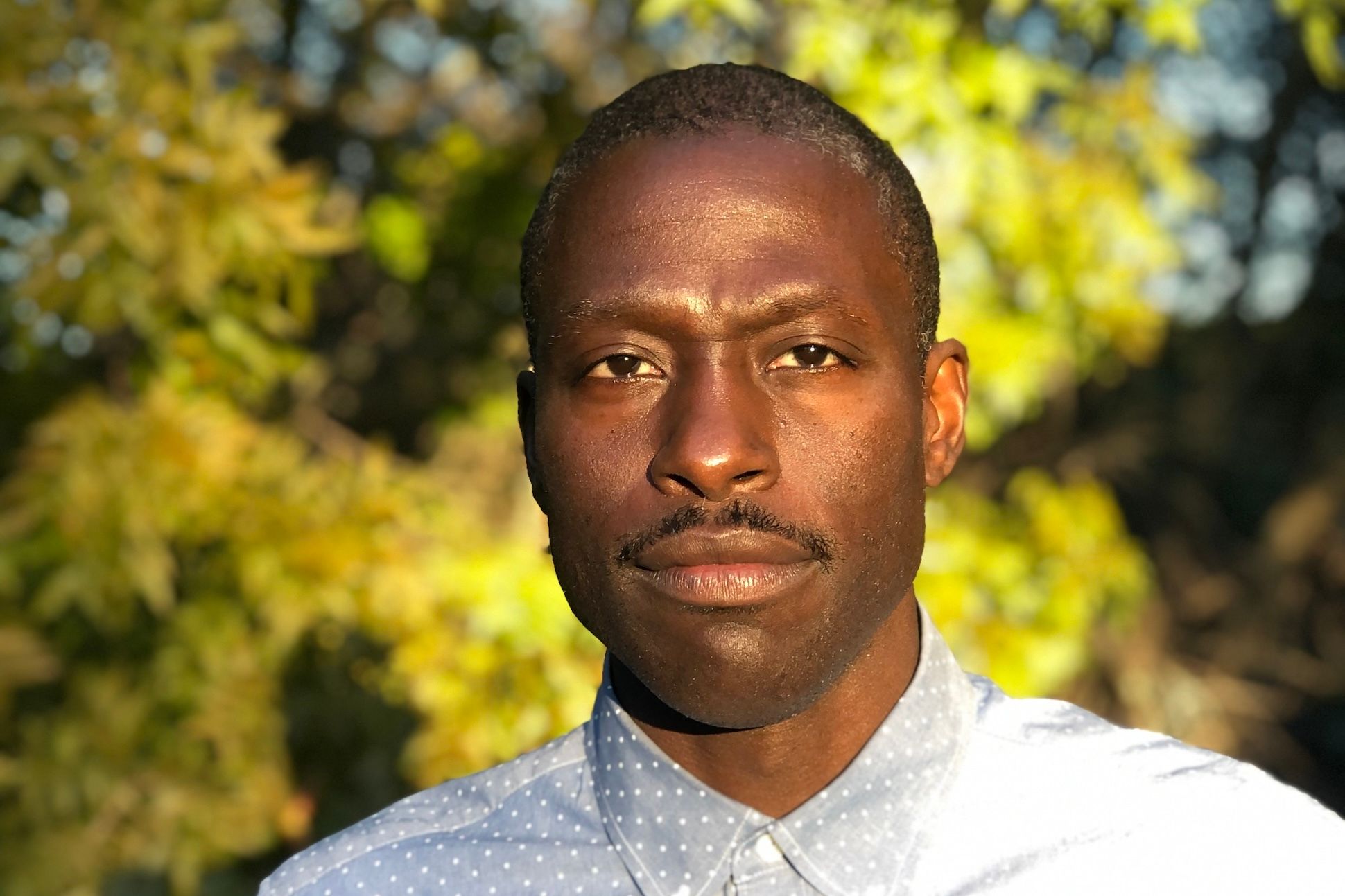 Headshot of Roger Reeves