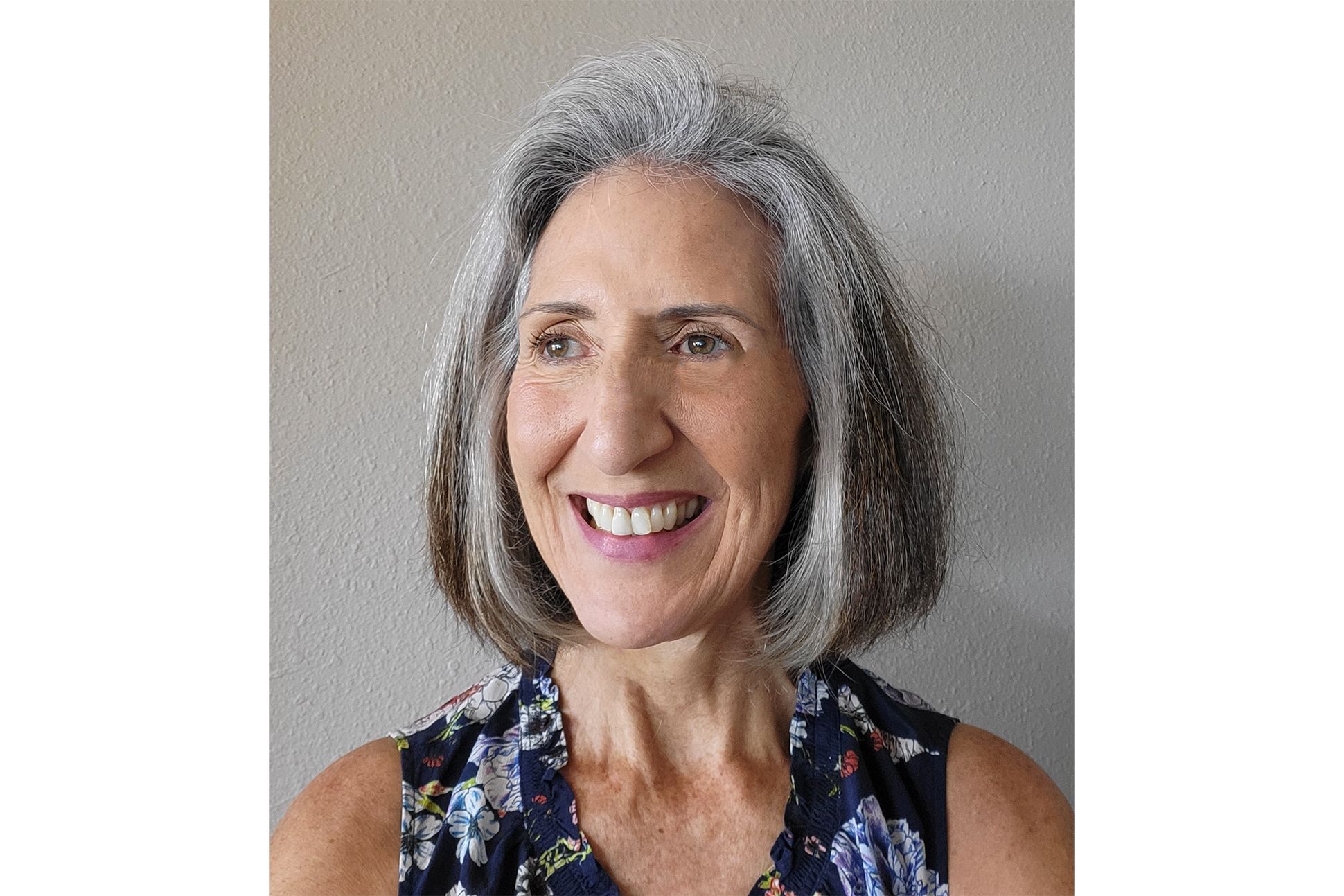 Headshot of Valerie Martinez