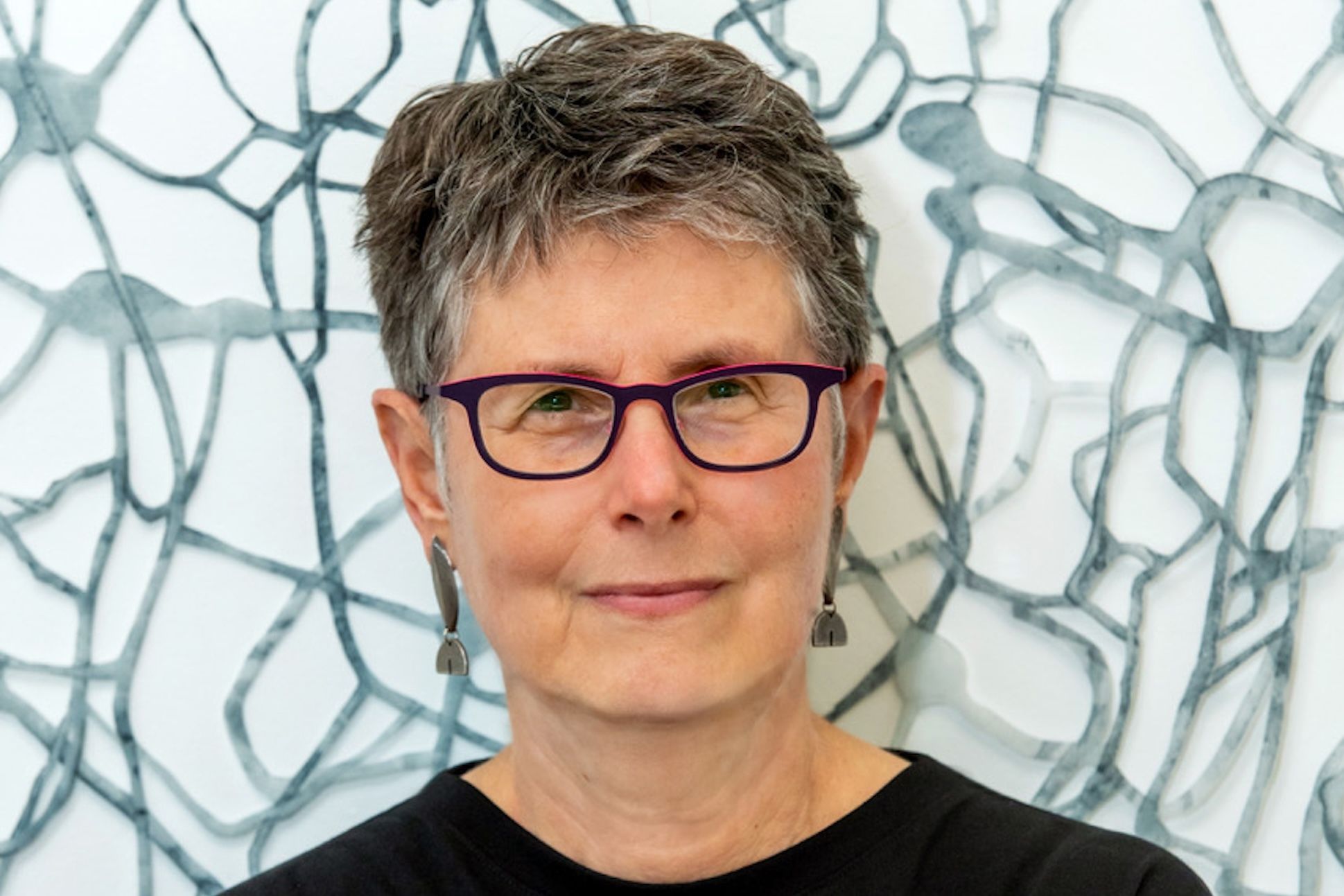 Headshot of Rebecca Kamen