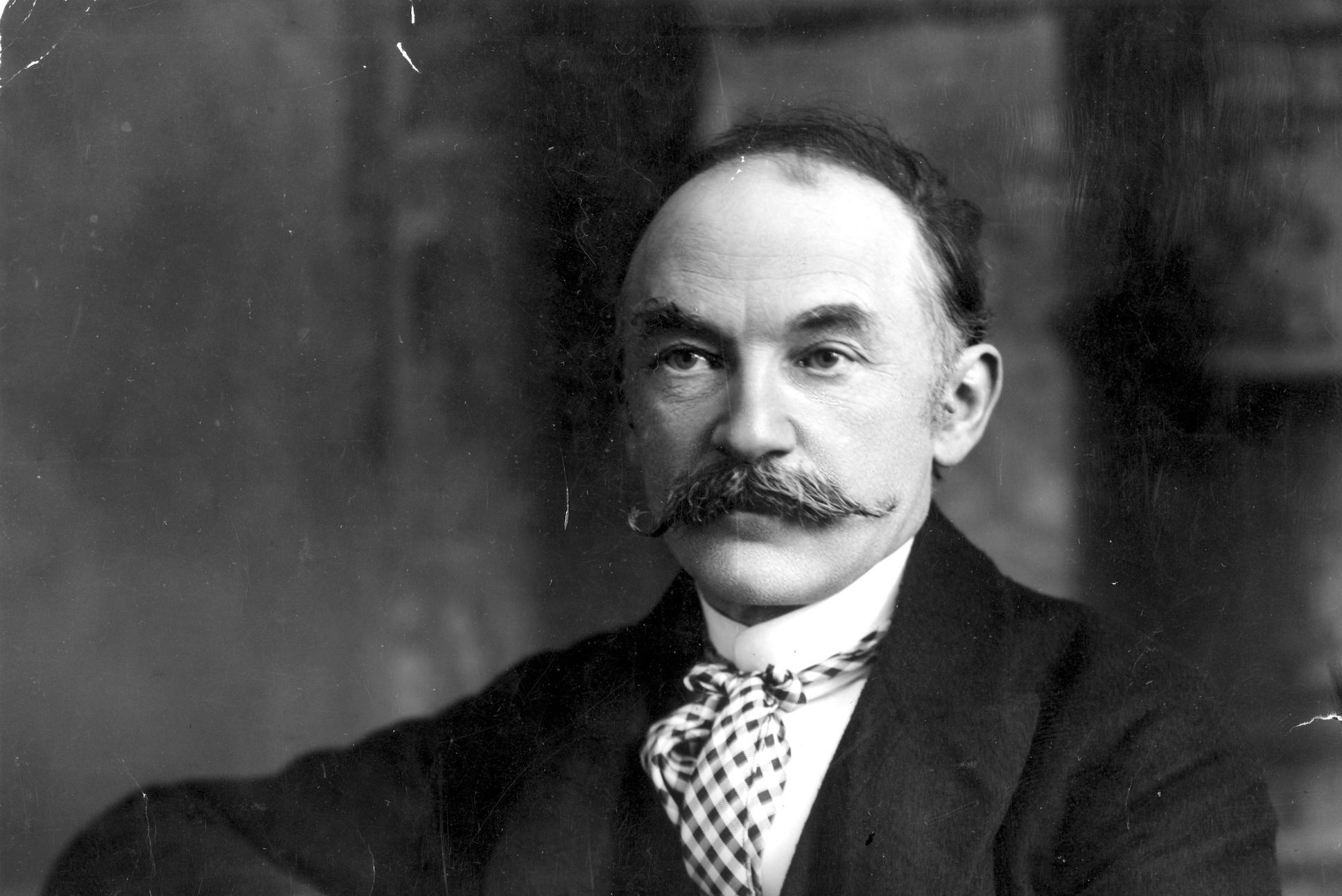 Thomas Hardy (1840 - 1928), English author and poet.
