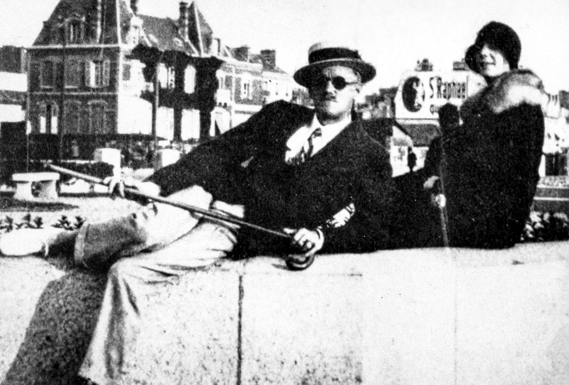 Image of  of James Joyce and Nora Barnacle